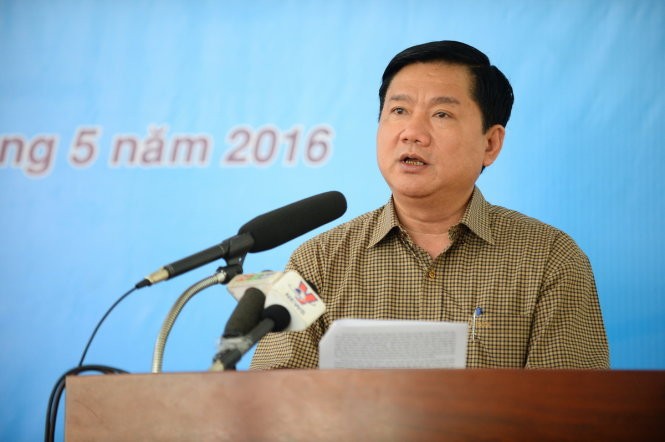 Bí thư thành ủy TP.HCM Đinh La Thăng trình bày chương trình hành động của mình trước cử tri huyện Củ Chi 