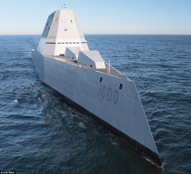 Siêu khu trục hạm Zumwalt của Mỹ