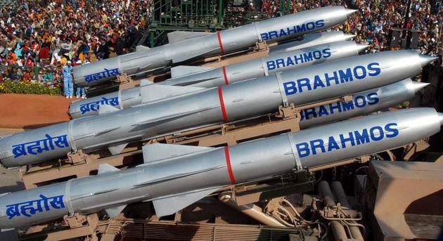 Tên lửa Brahmos của Ấn Độ