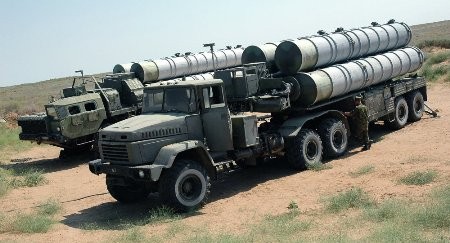 Sau động thái này của Nga, Iran đã đâm đơn kiện tập đoàn xuất khẩu vũ khí quốc gia Rosoboronexport của Nga lên Tòa án Hòa giải và Trọng tài của Tổ chức An ninh và Hợp tác châu Âu tại Geneva.