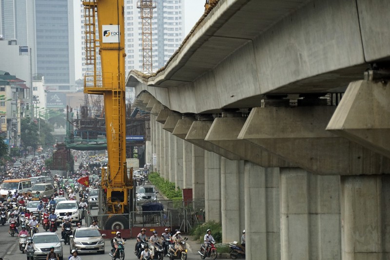 Tại sao đường sắt đô thị Cát Linh - Hà Đông uốn lượn mấp mô?