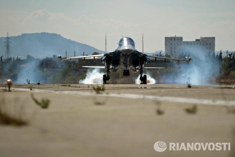 Không quân chiến lược Nga tham chiến, “liên thủ” tàu sân bay Pháp đánh IS