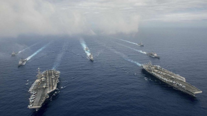 Hai cụm tàu sân bay tấn công chủ lực Mỹ trên Biển Đông