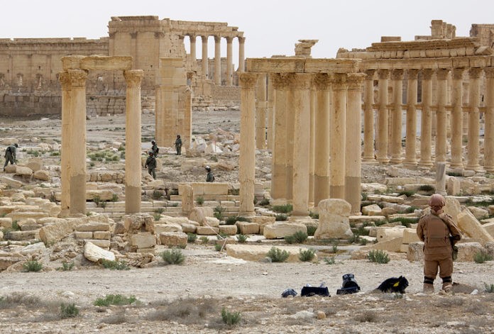 Thành phố cổ Palmyra một lần nữa đối mặt với nguy cơ bị tàn phá