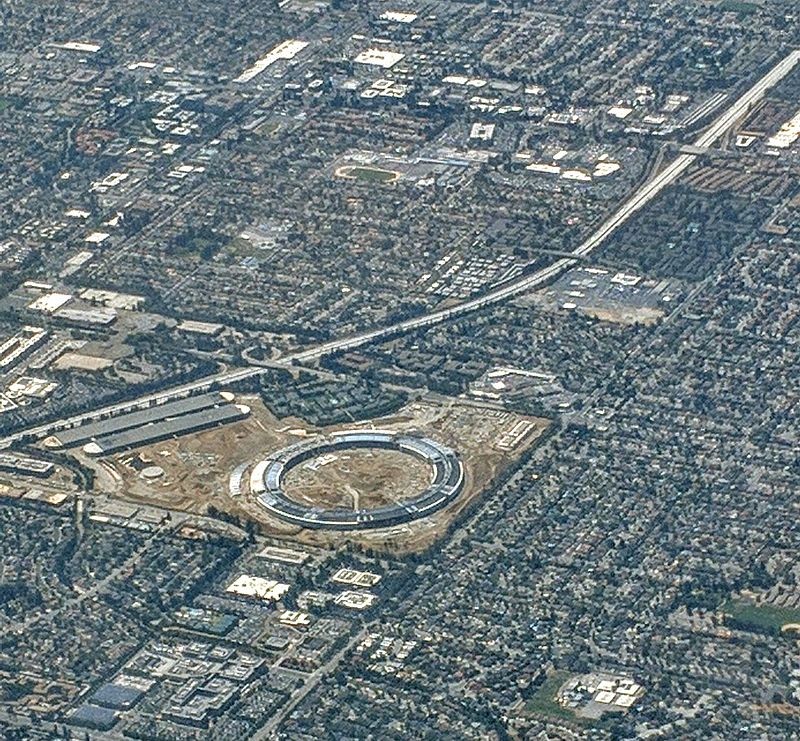 Trụ sở Apple Campus 2 tháng 08.2016