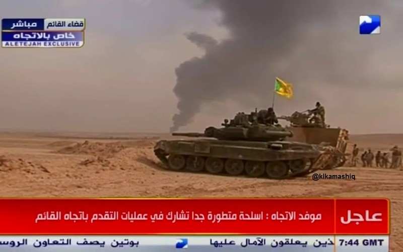 Xe tăng của lực lượng Hezbollah và xe thiết giáp quân đội Iraq trên chiến trường thành phố al-Qa'im - ảnh South Front