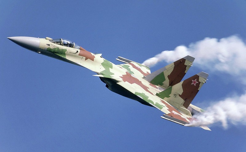 Chiến đấu cơ Su-35 của Nga