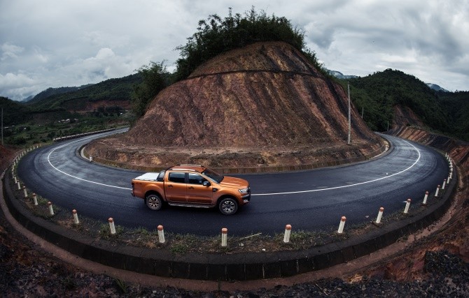 Ford giới thiệu Ranger phiên bản Wildtrak 2.2L AT 4x4 hoàn toàn mới