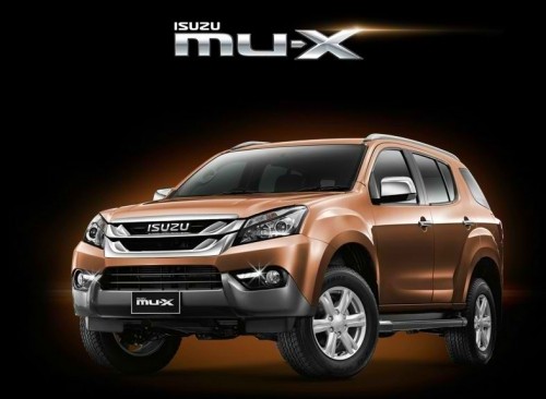 Isuzu Mu-X được đánh giá là đối thủ nặng ký của Toyota Fortuner