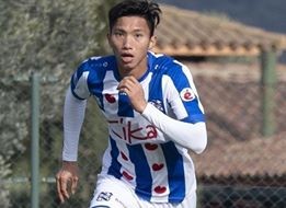 Văn Hậu chỉ mới có 4 phút ra sân ở Cúp quốc gia và khá thành công ở đội trẻ Heerenveen. Ảnh Heerenveen.