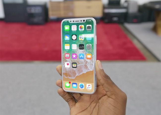 Mô hình iPhone 8 của Apple (ảnh: Business Insider)