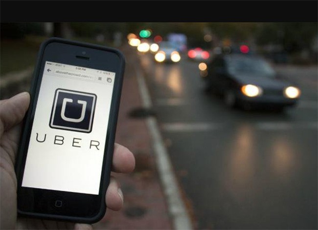 Uber vừa đưa ra nhiều chính sách bất lợi cho khách đi xe (ảnh: Twitter)