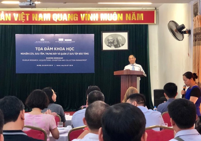 Quang cảnh buổi tọa đàm