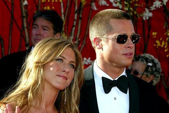 Jennifer Aniston và Brad Pitt thời còn mặn nồng (ảnh: IB Times)