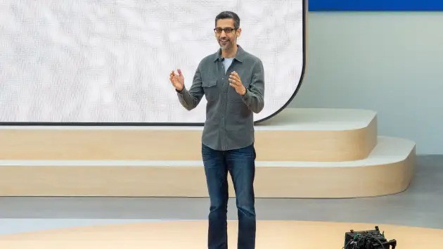 Giám đốc điều hành Google Sundar Pichai diễn thuyết tại Hội nghị Google I/O