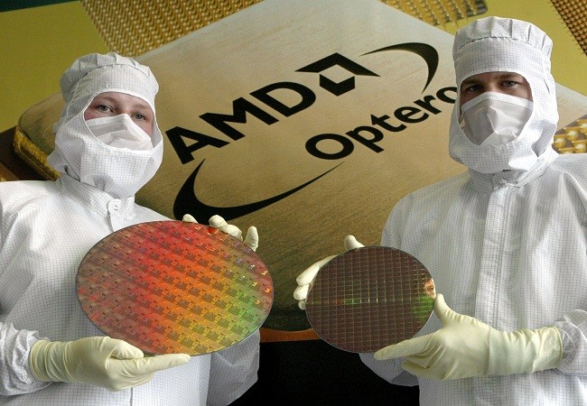 Intel sẽ hợp mạnh mẽ hơn với AMD (ảnh: Business Insider)