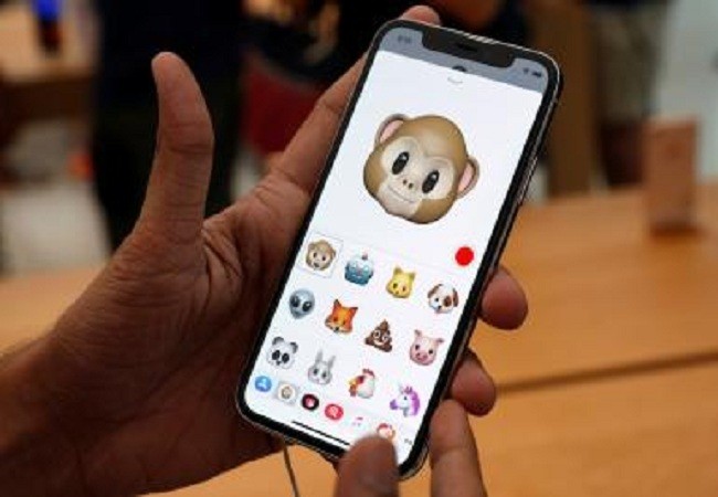 biểu tượng động (animoji) trên iPhone X (ảnh: ibTimes)