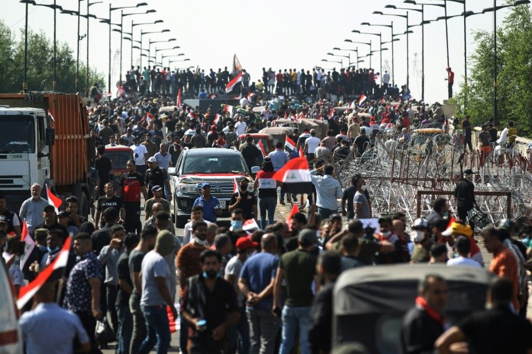 Các cuộc biểu tình phản đối chính phủ ở Iraq gây thiệt hại lớn về người (Ảnh: AFP)