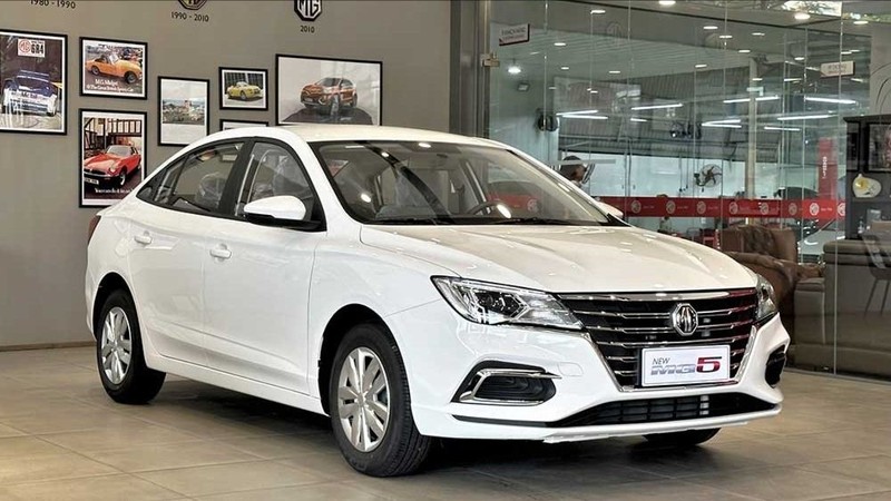 Có nên mua New MG5 MT làm xe dịch vụ?