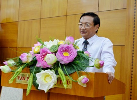 Thứ trưởng Ngoại giao Nguyễn Bá Hùng