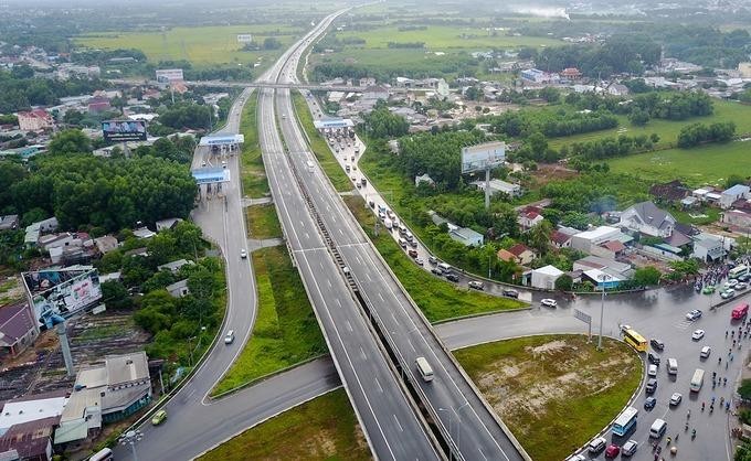 Công ty Nhạc Sơn, Định An của ông Cao Đăng Hoạt từng thi công nhiều dự án cầu, đường, thủy lợi (Ảnh: Internet)