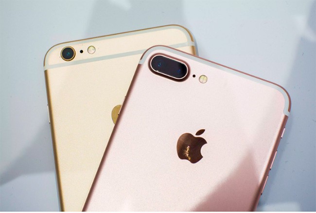 iPhone 7 và 7 Plus được tiết lộ năm ngoái (ảnh: Cnet)