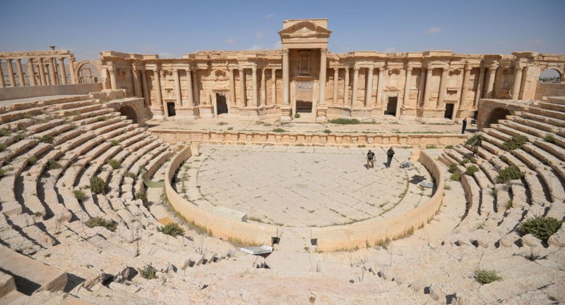 Syria ăn mừng vì giành lại Palmyra