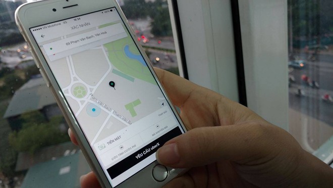 Taxi truyền thống thì quá khó gọi còn các hình thức mới như Uber hay Grab lại tăng cước quá đắt.