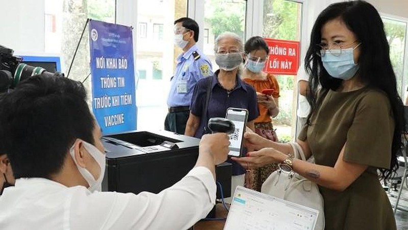 Thủ tướng yêu cầu các địa phương chủ động chỉ đạo, tạo điều kiện thuận lợi cho doanh nghiệp, hợp tác xã, hộ kinh doanh vừa phòng chống dịch, vừa duy trì ổn định sản xuất, kinh doanh an toàn.