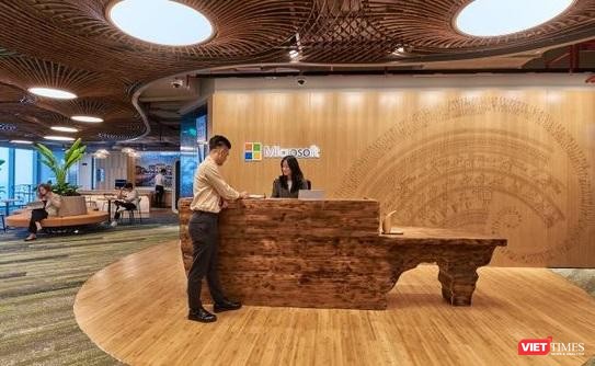 Văn phòng mới của Microsoft Việt Nam có diện tích 700m2, đặt tại tòa nhà Capital Place 29 Liễu Giai (Hà Nội).