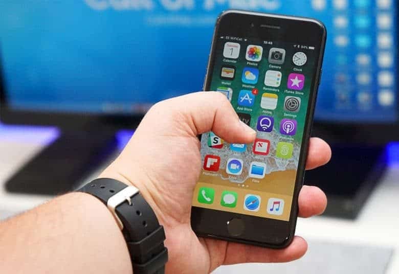 iPhone đang ngày càng có màn hình lớn hơn. Dự đoán iPhone 2018 sẽ có màn hình 6.5 inch