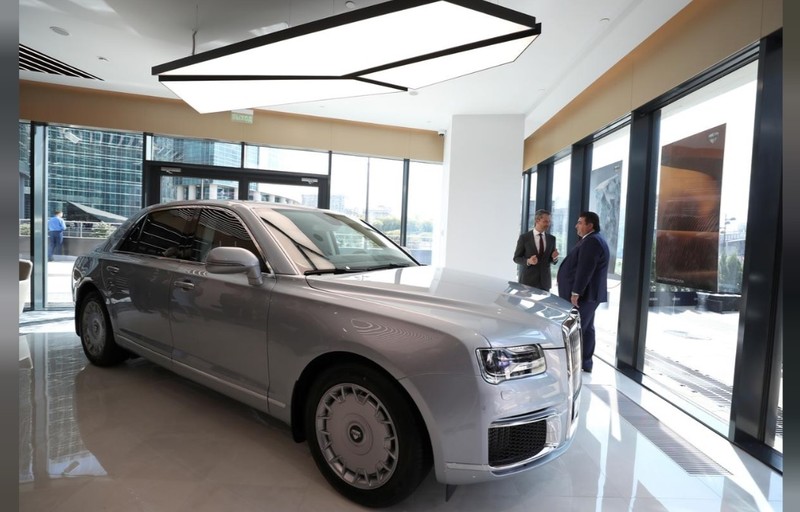 Mẫu xe Limousine mà hãng Aurus vừa trình làng (Ảnh: Reuters)