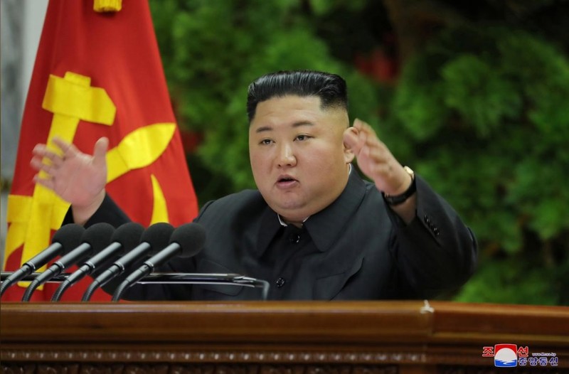 Chủ tịch Triều Tiên Kim Jong-un chủ trì phiên họp toàn thể (Ảnh: Reuters)