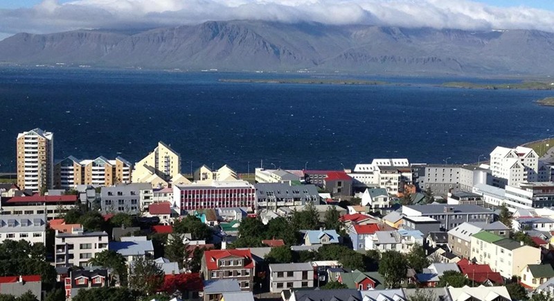 Iceland đã phải áp dụng lại các biện pháp hạn chế ngăn COVID-19 sau khi số ca nhiễm tăng đột biến (Ảnh: Sputnik)