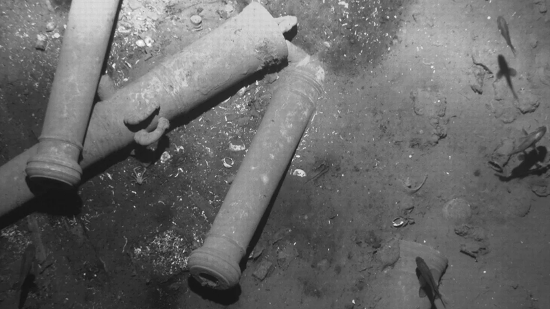 Bức ảnh do Viện Nhân chủng học và Lịch sử Colombia chụp cho thấy những đồ vật từ xác tàu San Jose dưới đáy biển ngoài khơi Cartagena, Colombia (Ảnh: AP)