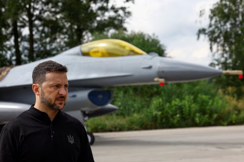 Tổng thống Zelensky: Ukraine cuối cùng đã triển khai máy bay chiến đấu F-16 do Mỹ sản xuất