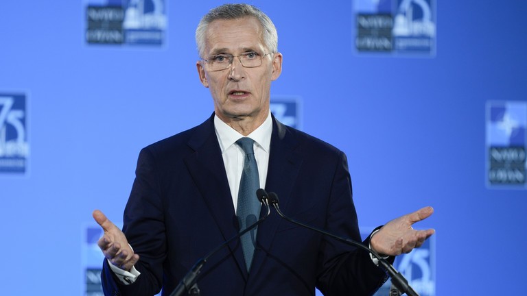 Tổng thư ký NATO Jens Stoltenberg phát biểu trong cuộc họp báo tại hội nghị thượng đỉnh NATO ở Washington ngày 10/7 (Ảnh: AP)