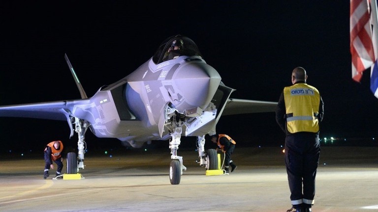 Máy bay chiến đấu tàng hình F-35 tại căn cứ không quân Nevatim gần Beersheba, Israel (Ảnh: Getty)