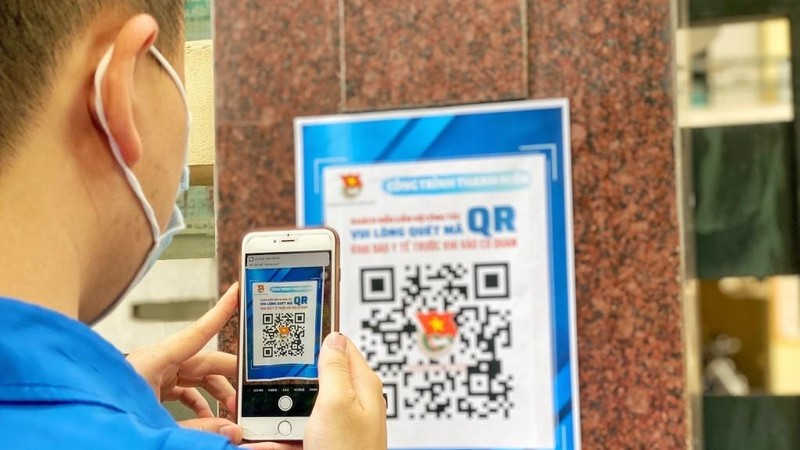 Thành đoàn Hà Nội bố trí bộ QR code trước cổng trụ sở cơ quan. Ảnh: Thành đoàn Hà Nội.