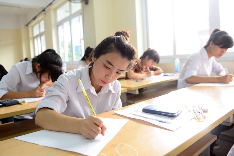 Học sinh chính thức bước vào kỳ thi tuyển sinh lớp 10 năm học 2019-2020