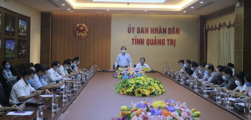 UBND tỉnh Quảng Trị họp bàn triển khai công tác phòng, chống dịch COVID-19 trong tình hình mới (Ảnh: Tiến Nhất - Cổng TTĐT tỉnh Quảng Trị) 