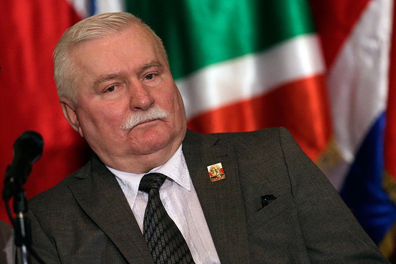 Ông Lech Walesa.