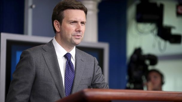 Người phát ngôn Nhà Trắng, ông Josh Earnest.