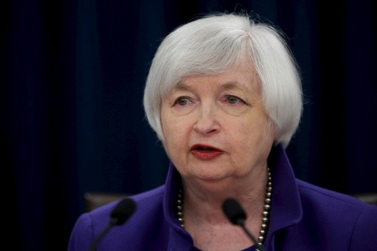 Bà Janet Yellen, chủ tịch FED, tại cuộc họp báo hôm 16-12. Ảnh: Reuters