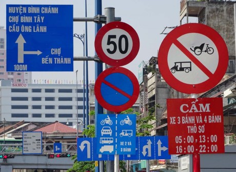 Sẽ thay biển báo 50km/h ở đường đôi khu dân cư bằng biển 60km/h.