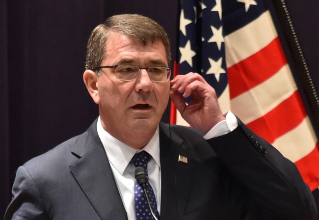 Bộ trưởng Quốc phòng Mỹ Ash Carter.