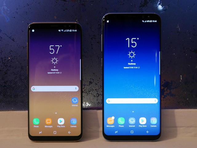 Với DeX khách hàng có thể kết nối chiếc Galaxy S8 Plus cấu hình cực cao của họ với màn hình để sử dụng như một máy tính chạy Android.