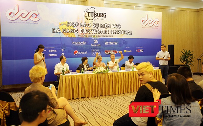 Tối 10/6, tại Đà Nẵng, Công ty Phong Việt Event & Entertainment phối hợp với Connected gency và Foresta tổ chức họp báo công bố đêm nhạc Danang Electronic Carnival (DEC) lần đầu tiên tổ chức tạo Đà Nẵng.