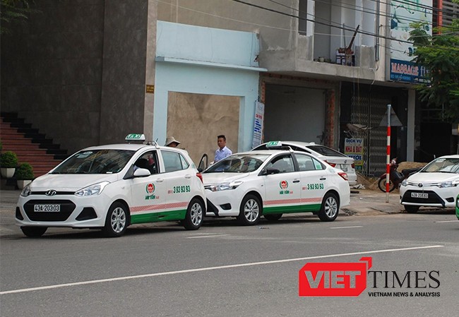 Hãng Taxi Hải Vân của Công ty Cổ phần Việt Đăng Khoa Đà Nẵng