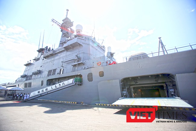 Đà Nẵng, chiến hạm, Hải quân, Nhật Bản, Mỹ, JSDS Shimokita, LST-4002, Tiên Sa, VietTimes